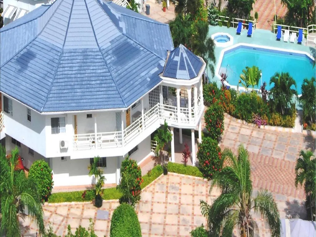 Holiday Haven Hotel Runaway Bay Jamaica